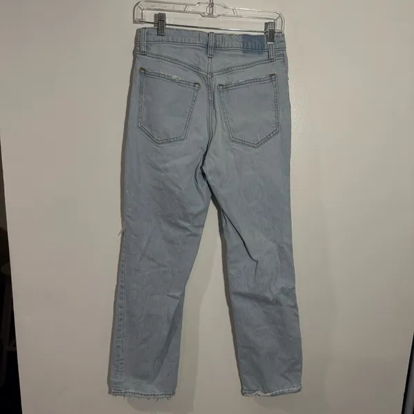 Abercrombie & Fitch The 90's Straight Ultra High Rise 28/6 Short‎ Minimalist - Image 5