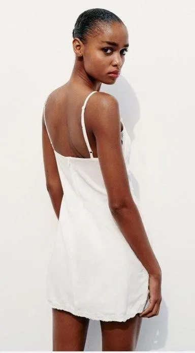 NWT❗️ Zara Embroidered Short Dress with Lace Detail White Size L - Image 6