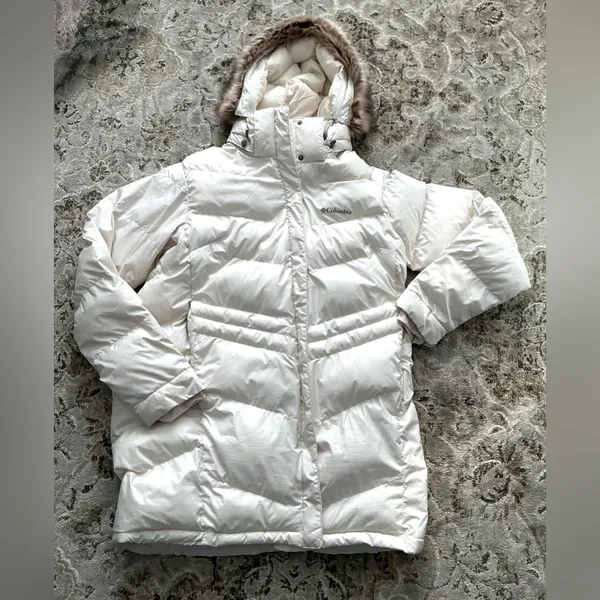 COLUMBIA puffer coat - needs some TLC ❄️ - Image 11
