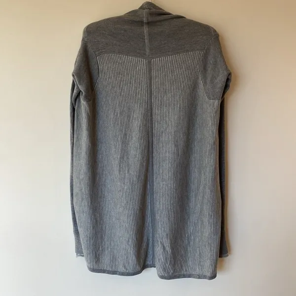 Lululemon Iconic Sweater Wrap knit Drape sweater Gray striped Size 4 Casual - Image 6