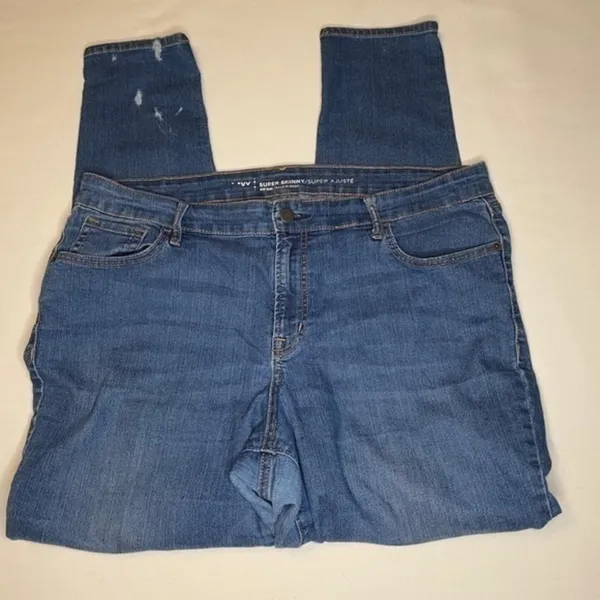 Old Navy‎ Super Skinny Mid-Rise Jean Size 1… - Image 5