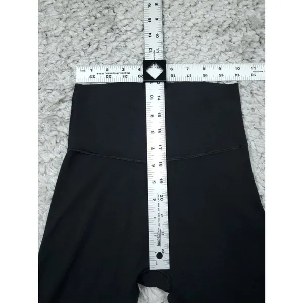 Victoria's Secret VSX Activate 25 Inch Inseam Legging Size Medium Faux Leather - Image 6