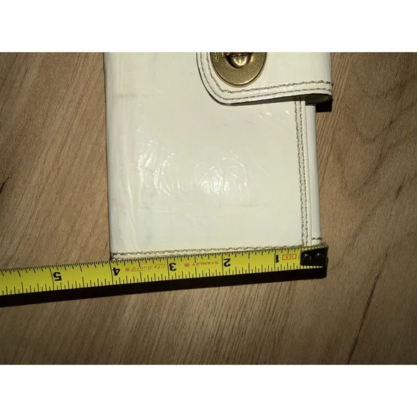 Vintage Coach Turnlock Slim Envelope Wallet‎ Patent Leather Ivory NOS READ Y - Image 7