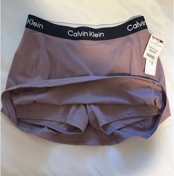 Calvin Klein skort  - Image 2