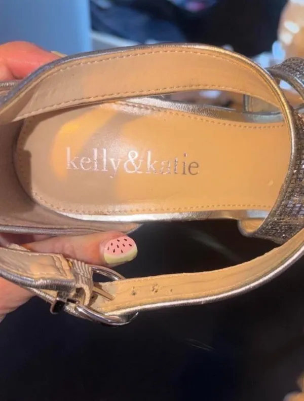 Kelly & Katie Heels  - Image 7