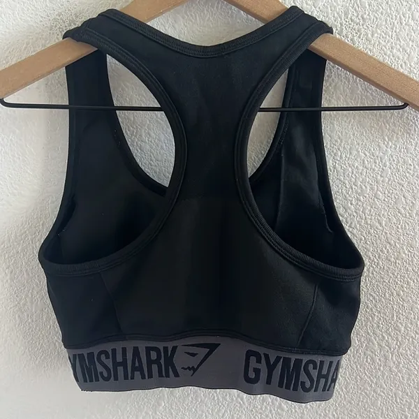 GYMSHARK Black Gray Spellout Sports Bra Padded Cups Pull On Style Small - Image 2
