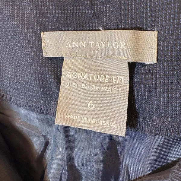 Ann Taylor Signature‎ Fit Wide Leg Dress Pants Size 6 Navy Blue - Image 6