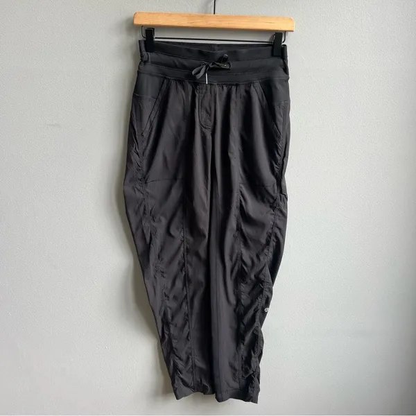 Lululemon Street To Studio Pant II Black Jogger Pants - Image 6