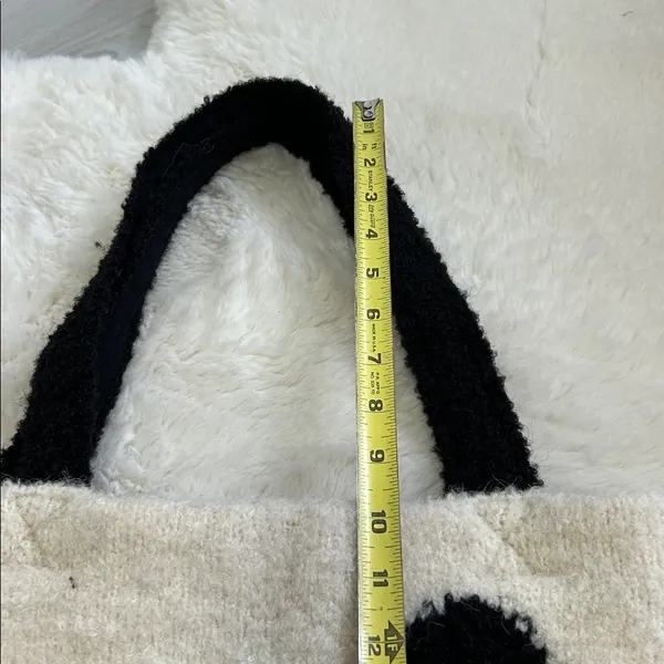 Free People Yin Yang Sweater Tote Bag - Image 6