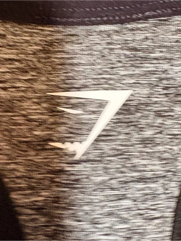 Gymshark Ombre Racerback Sports Bra Black Gray Size Small - Image 4