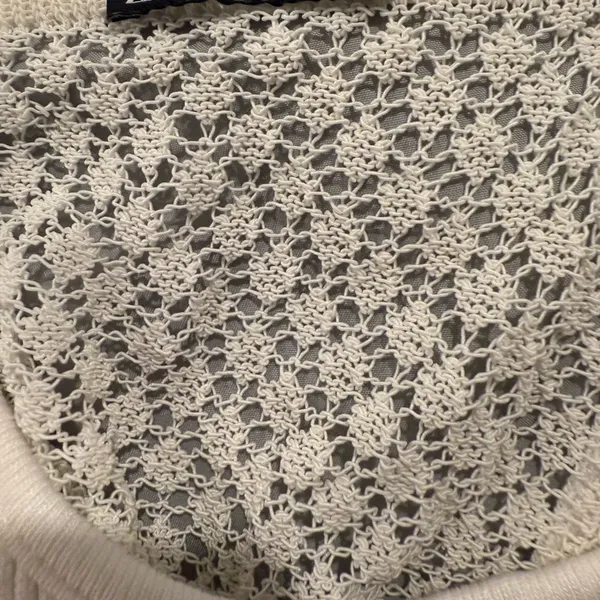 Zara White Crochet Crop Halter Top Size Large. - Image 6