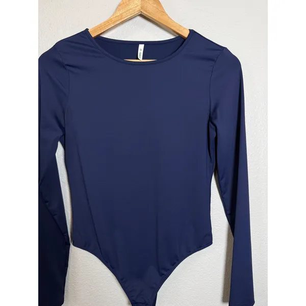 Halara Womens Long‎ Sleeve Crew Neck Thong Bodysuit Navy Blue Size Medium - Image 8