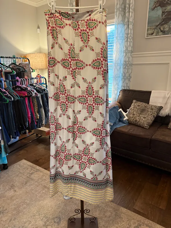 Love Riche NWOT Beautiful Print Faux Wrap Maxi Skirt with Lining - Image 2