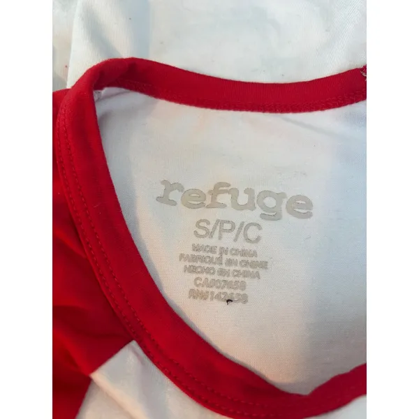 Refuge The Hamptons Social Club Raglan Tee RedWhite Short Sleeve Graphic Shirt S - Image 5