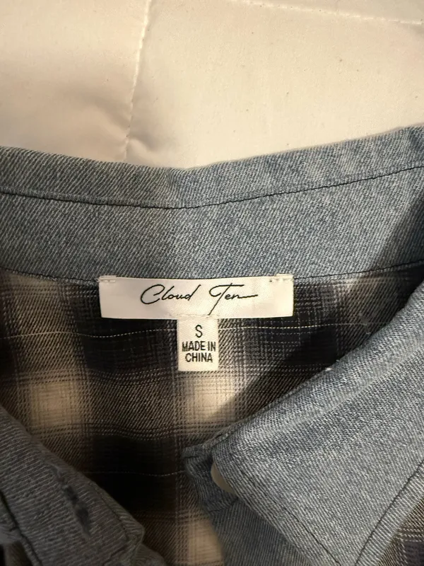 Cloud Ten Button Up - Image 2