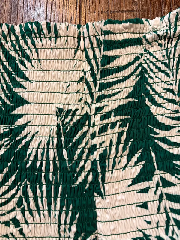 Milly Peplum Top Womens Large‎ Green White Palm Leaf Puff Sleeve Smocked - Image 4