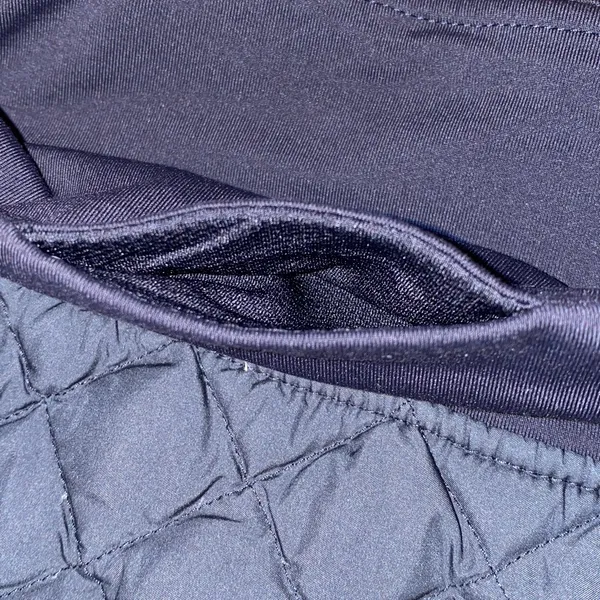 Lululemon Athletica Hot Cheeks Shorts 800 Fill Goose Down Size 8 - Image 9