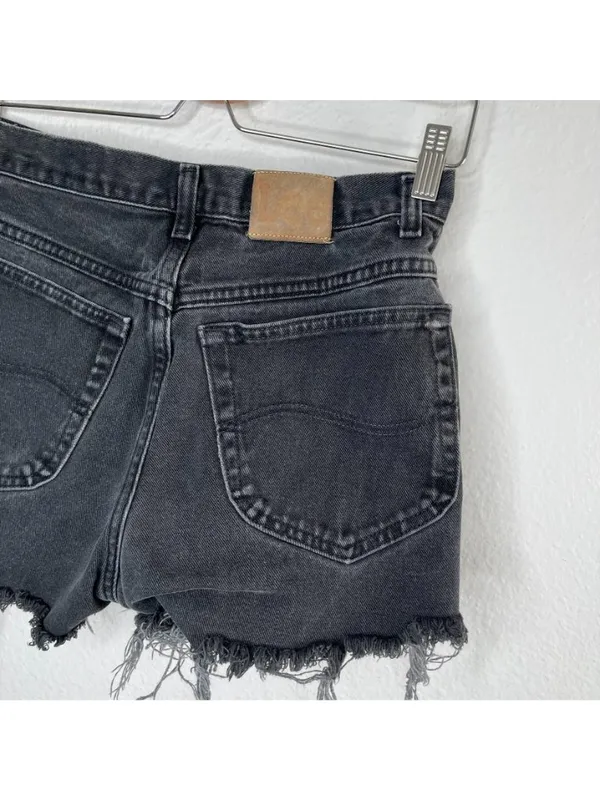 Vintage Lee High-Waisted Black Denim Cutoff Shorts With Distressed Hem Size 6/28 - Image 3