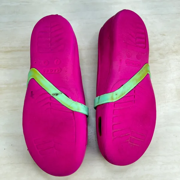 Crocs Womens J3 Pink Mary Jane Flats Mint Green Strap Flower Detail SKU-A31 - Image 4