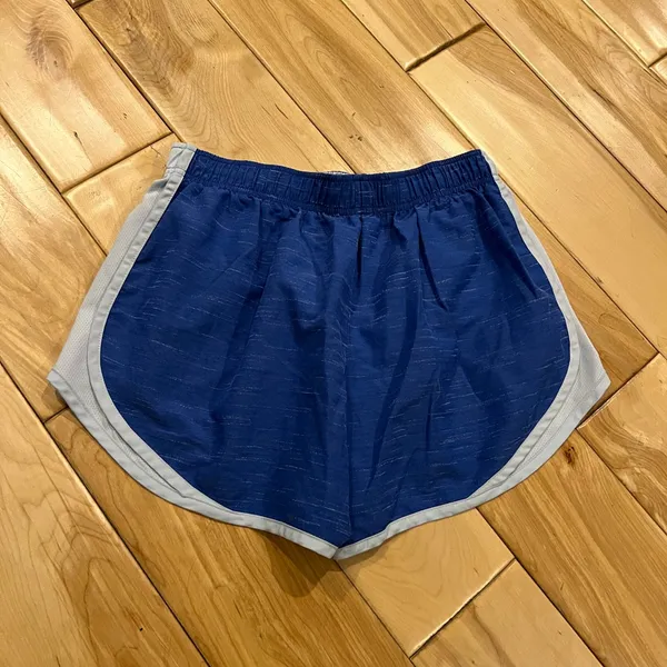 Nike Shorts - Image 2