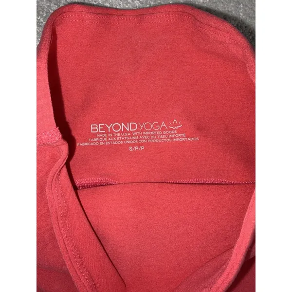 Beyond Yoga High Waisted 7/8 Leggings coral pink - Image 4