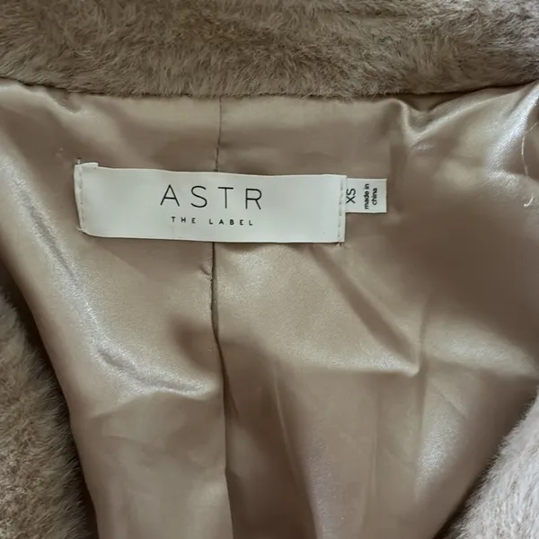 ASTR coat - Image 2