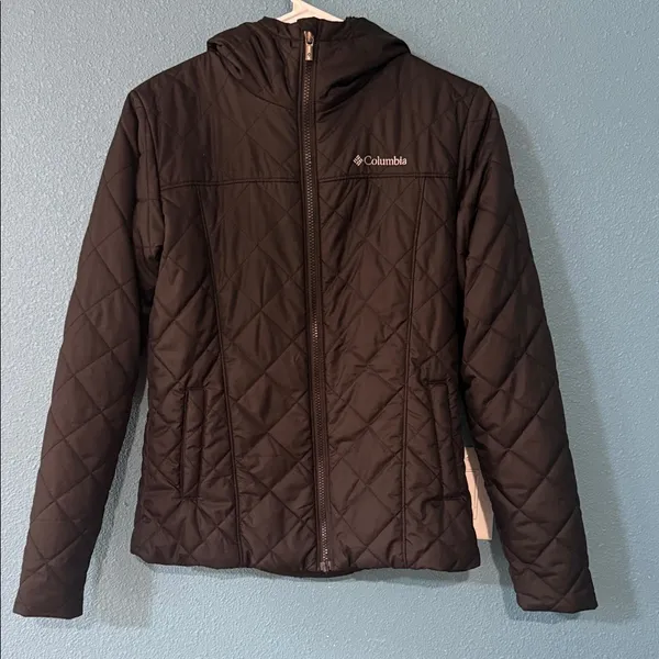 Columbia Black Quilted Hooded Jacket with Zip - Image 2