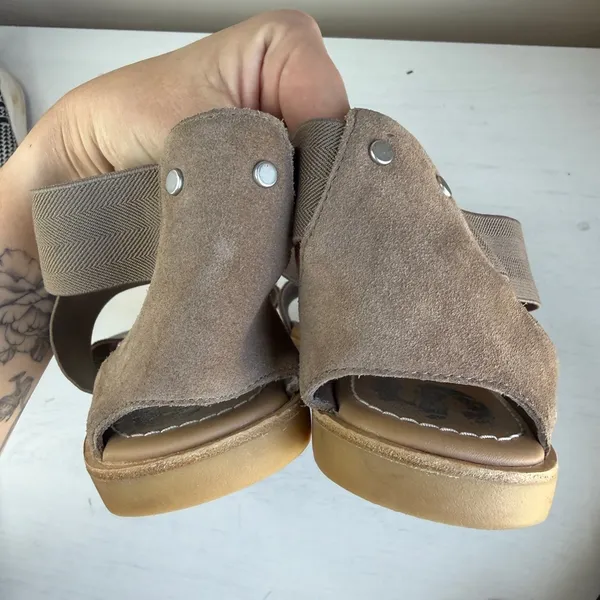 Sorel Ella II Ash Brown Metallic Leather Sandal SZ 9.5 - Image 4