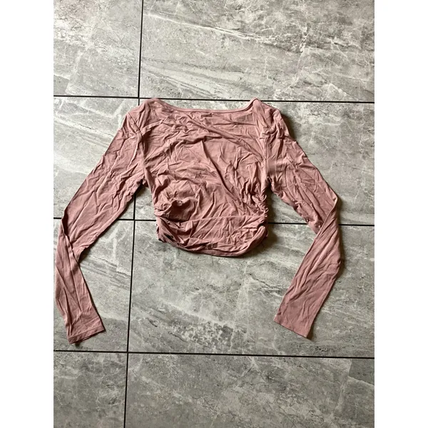Halara NWOT Womens Long Sleeve Ruched Side Crop Top Pink Viscose Blend Small - Image 6