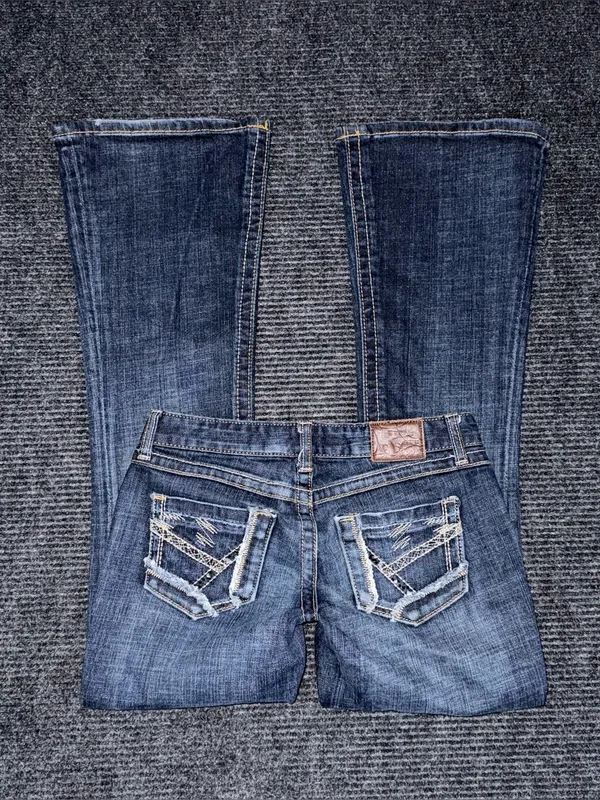 Y2K Buckle BKE Star Flare Jeans Low Rise Dark Wash 26x31.5 Embroidered Festival - Image 2