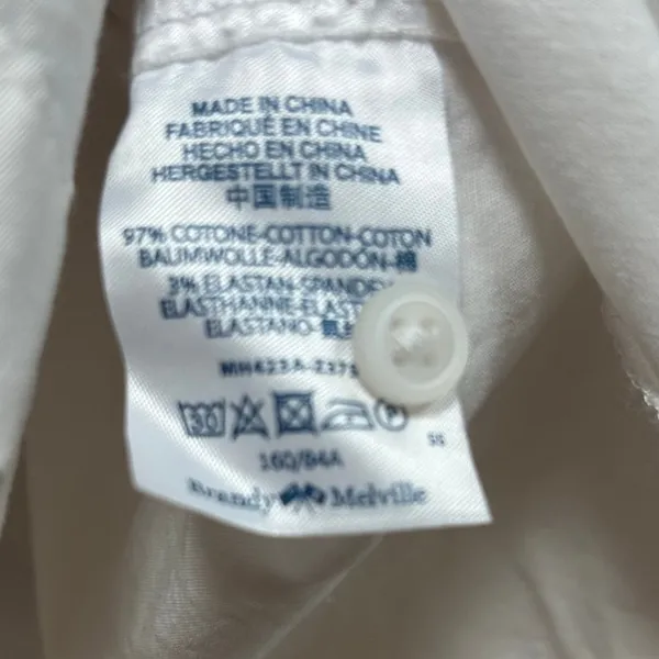 Brandy Melville White Button Down Blouse one size - Image 4