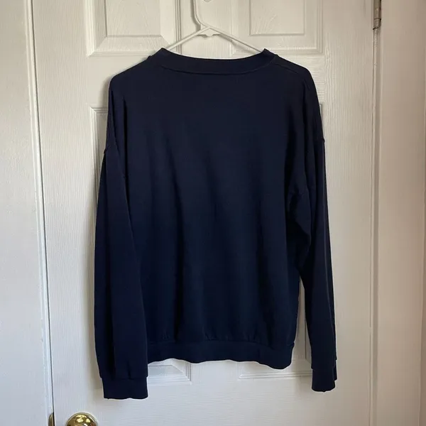 Vintage Paris France Embroidered Navy Blue Sweatshirt Eiffel Tower size S/M - Image 4