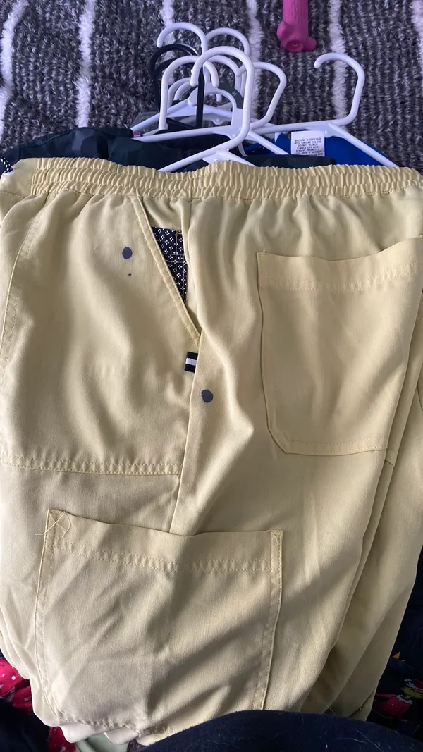 Beyond Scrubs Scrub Set Yellow Size M - Image 2