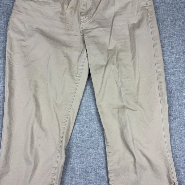 Lauren Ralph Lauren Capri Pants Womens 8 Beige Twill Relaxed Crop Pockets Casual - Image 3