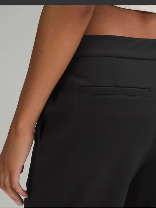 Lululemon Tapered Mid Rise Crop * Luxtreme 25” Sz 8 - Image 4