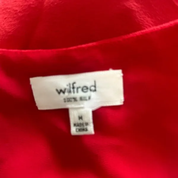 Aritzia Wilfred Red High Neck Tank Top Size Medium - Image 5