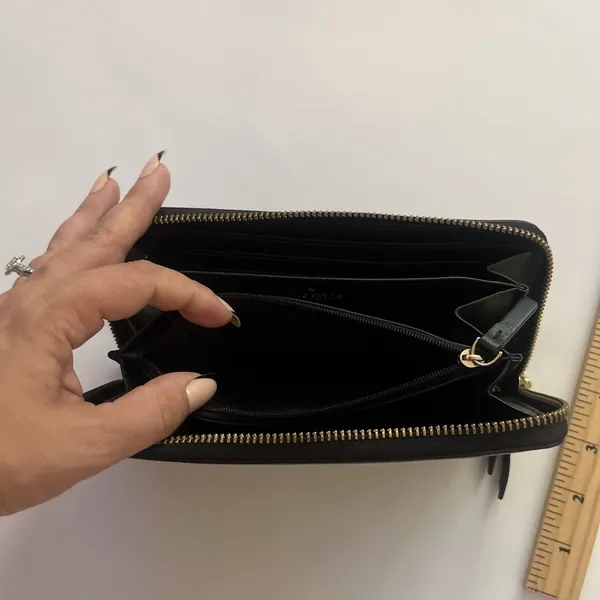 Kate Spade Neda Larchmont Avenue Pebble Leather Embossed Logo Black Wallet - Image 11