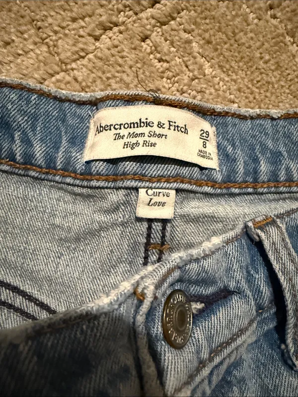 Abercrombie & Fitch Jean Shorts The Mom Short High Rise Size 29 / 8 Curve Love - Image 2