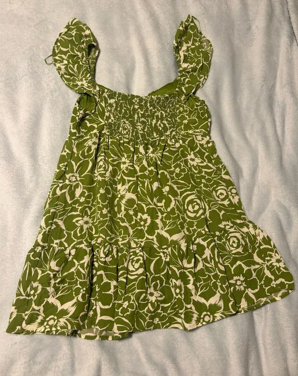 Blu Pepper Green Dress - Image 2