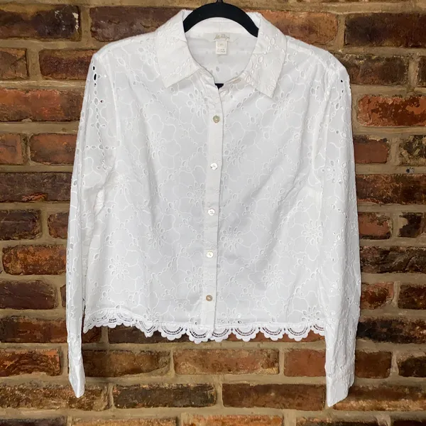 Lilly Pulitzer White Singrid Eyelet Long Sleeve Button Down Top Women's Size XS - Image 2