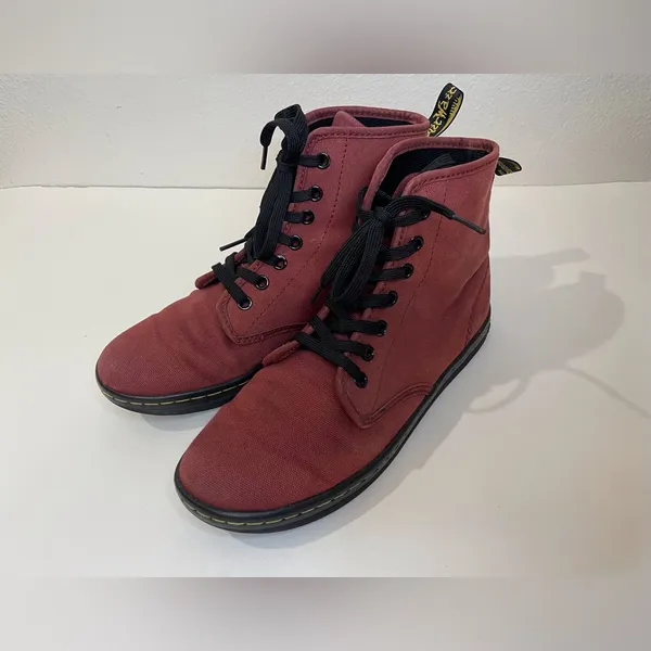 Dr. Martens Women’s Shoreditch Canvas Casual Boots Size‎ 7 - Image 2