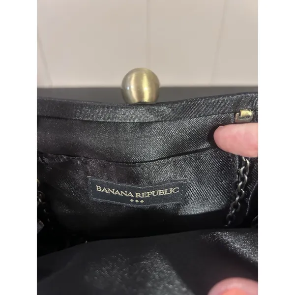 Banana Republic Black Satin Clutch Kiss Lock Evening Bag Chain Strap Purse - Image 6