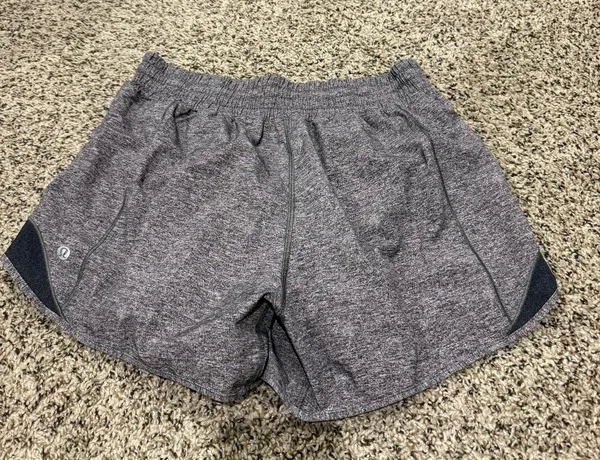 Lululemon Hotty Hot Short *High-Rise Long 4" - Image 3