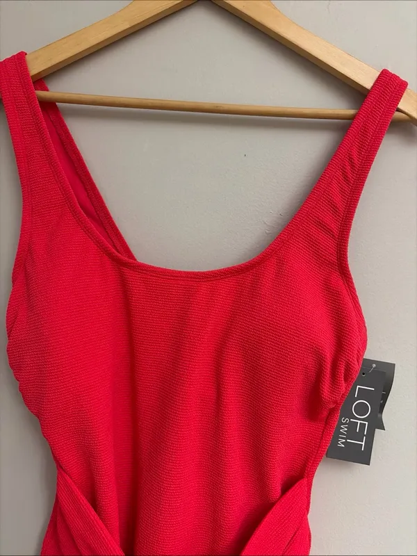LOFT Bright Red Textured One-Piece Swimsuit with Front Twist size L - Image 2