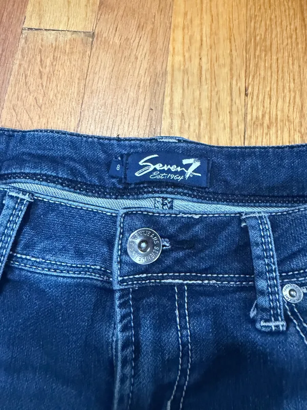Seven7 woman Denim blue capri Jeans 8 - Image 3