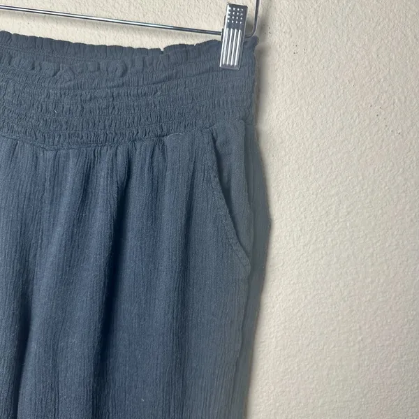 AERIE American Eagle Gauze Wide Leg Beach Pants w Side Slit Size XS Black - Image 5