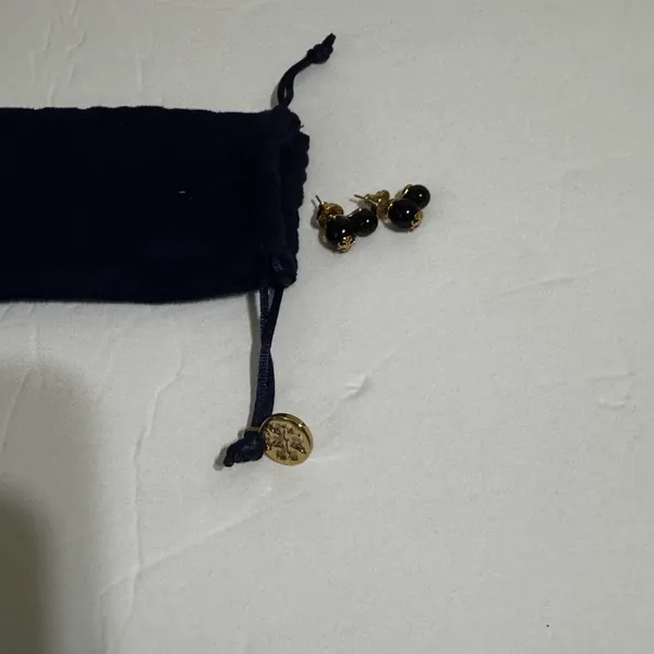 Tory Burch I Women’s I Earrings- Double-StudsI I Black-Gold Tone I Tory Burch - Image 4