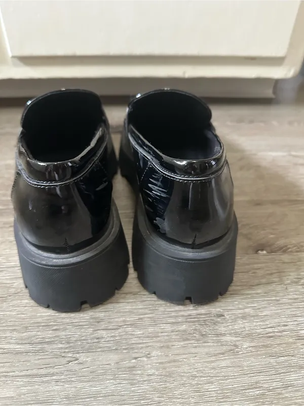 ZARA Women’s Black Patent Leather Chunky Loafers – Size US 9 / EU 40 - Image 9