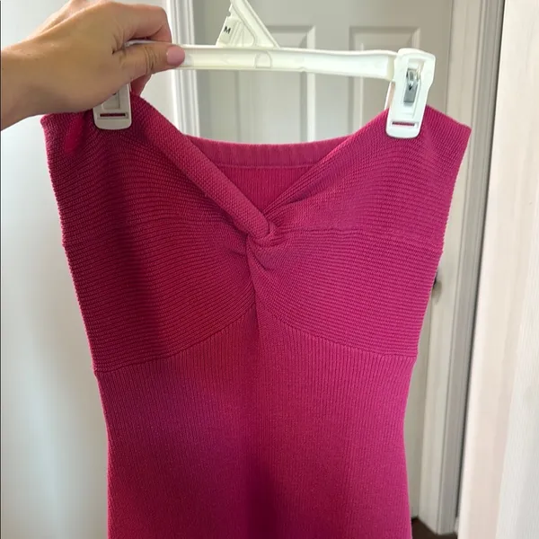 Elegant Pink Strapless Dress - Image 2