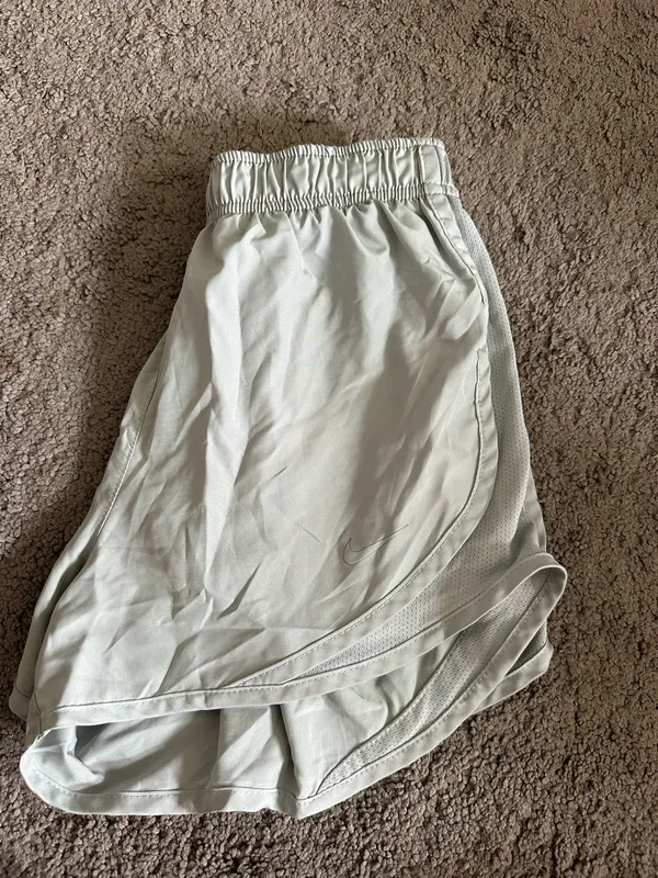 Light Grey Nike Shorts - Image 2